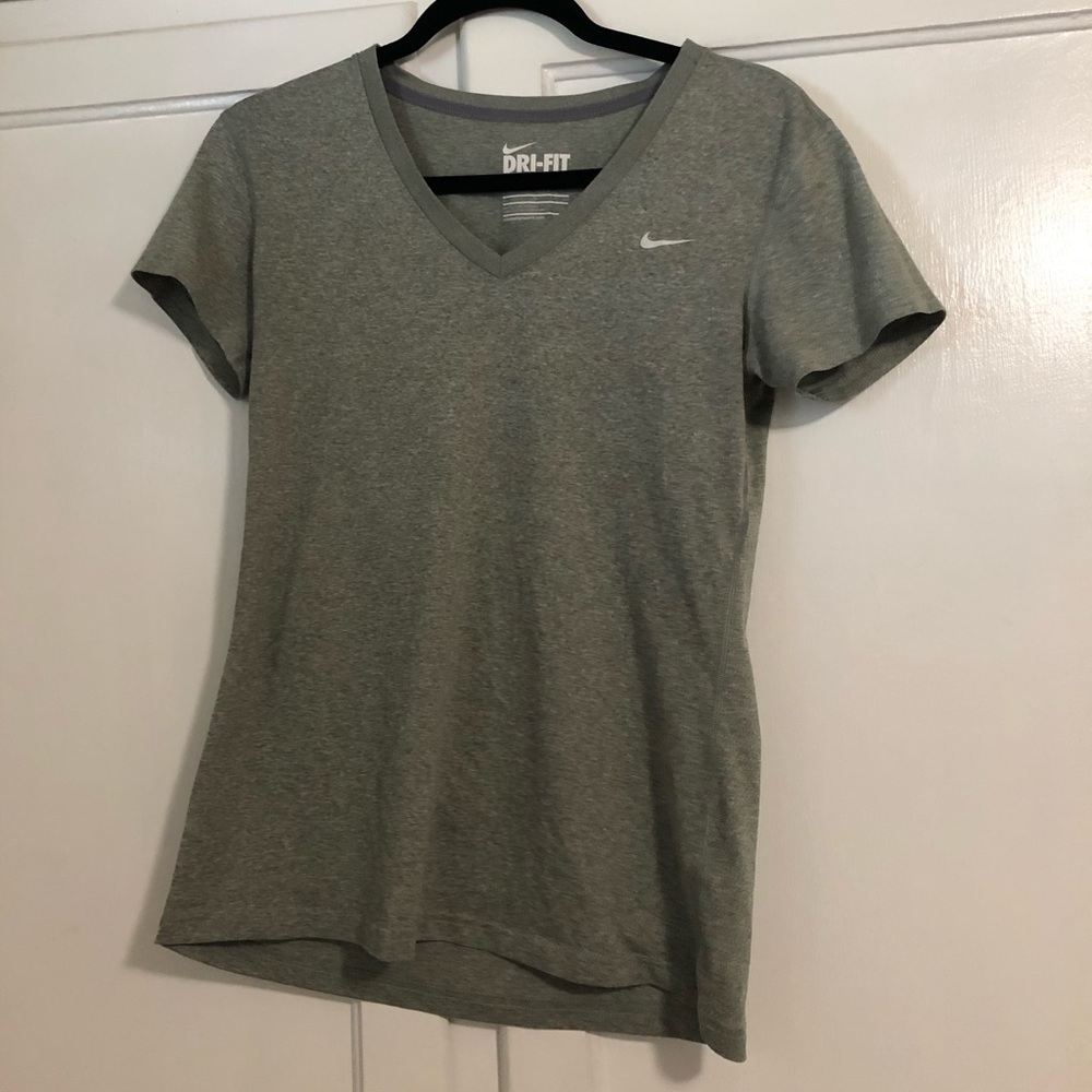Nike workout top